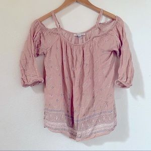 AE pink floral print cold shoulder top XS